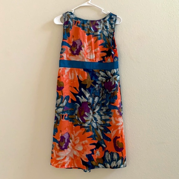 Flower dress! Size 8 - Picture 2 of 2